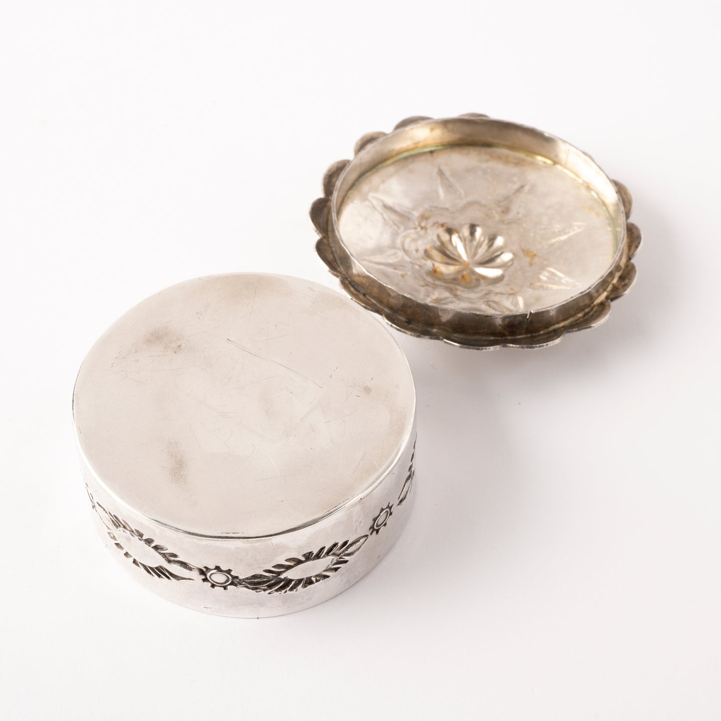 Vintage Stamped Sterling Silver Round Pill Box