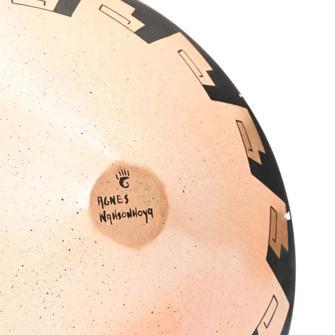 Large hand-coiled, Hopi-clay pot