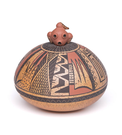 Medium-sized hand-coiled, Hopi-clay pot with Koyemsi (mudhead) stopper