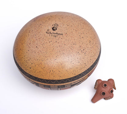 Medium-sized hand-coiled, Hopi-clay pot with Koyemsi (mudhead) stopper